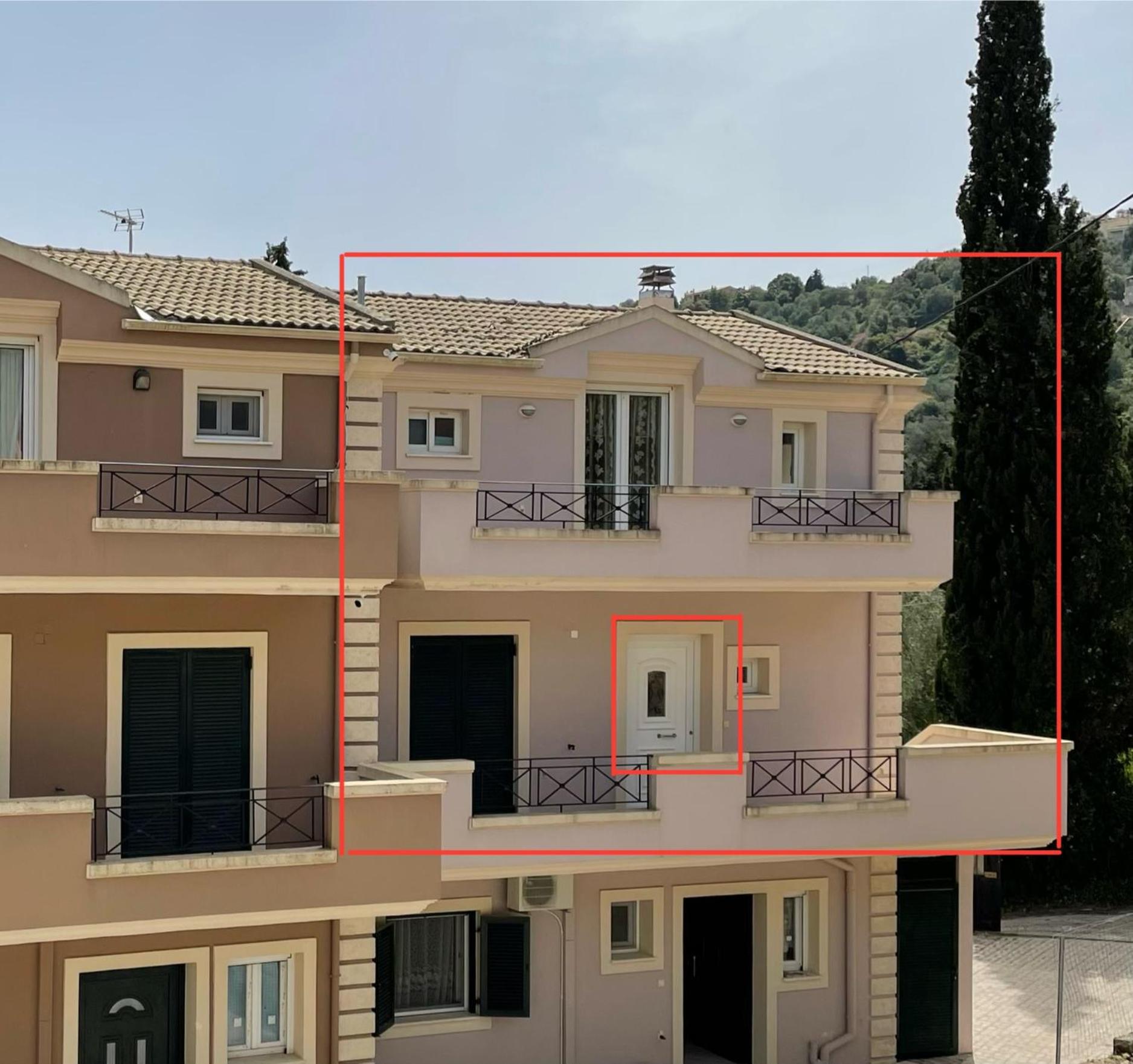 Sg Corfu, A Apartment Kompítsion